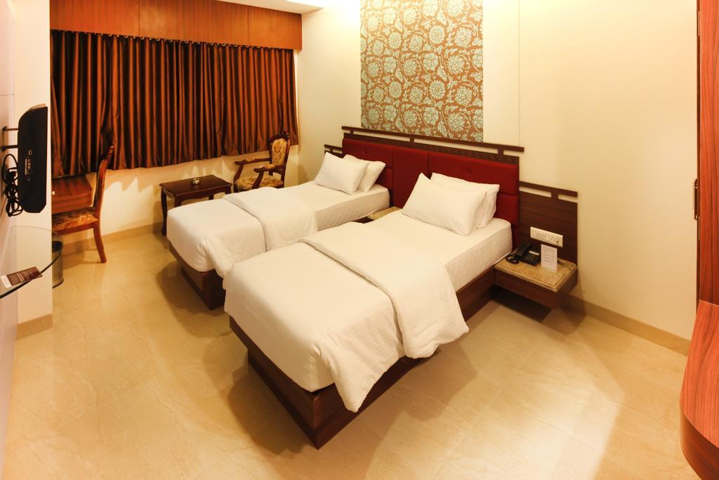 Seven Heaven Hotel