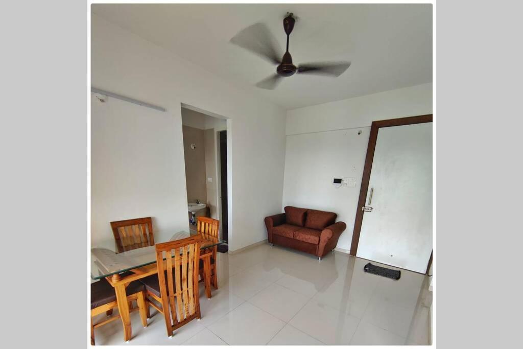 Apartments By Tripvana Apartment *