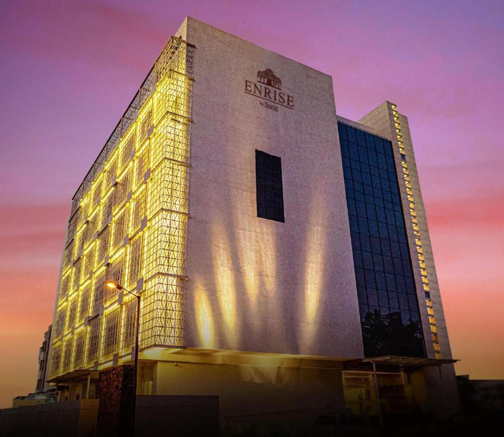 Hotel Enrise By Sayaji 3*