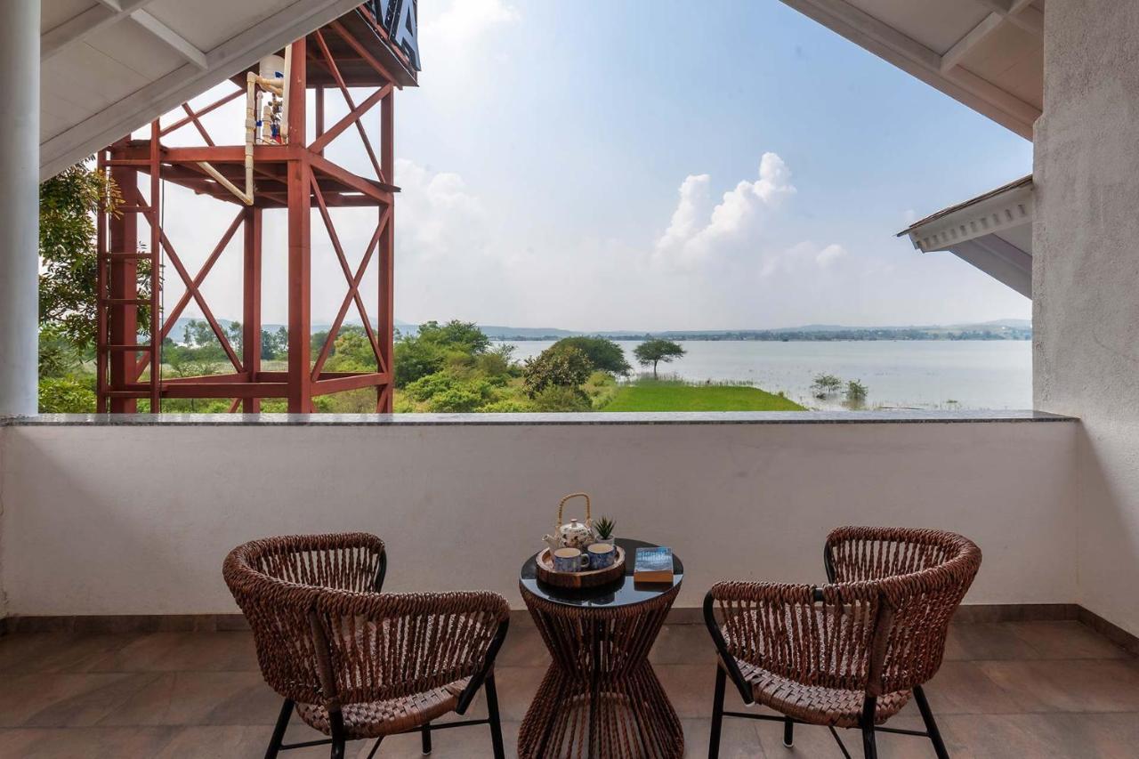 Stayvista's Eva - Lakeside Luxury With Modern Decor, Pool & Expansive Lawn - Near Sula Villa Nashik