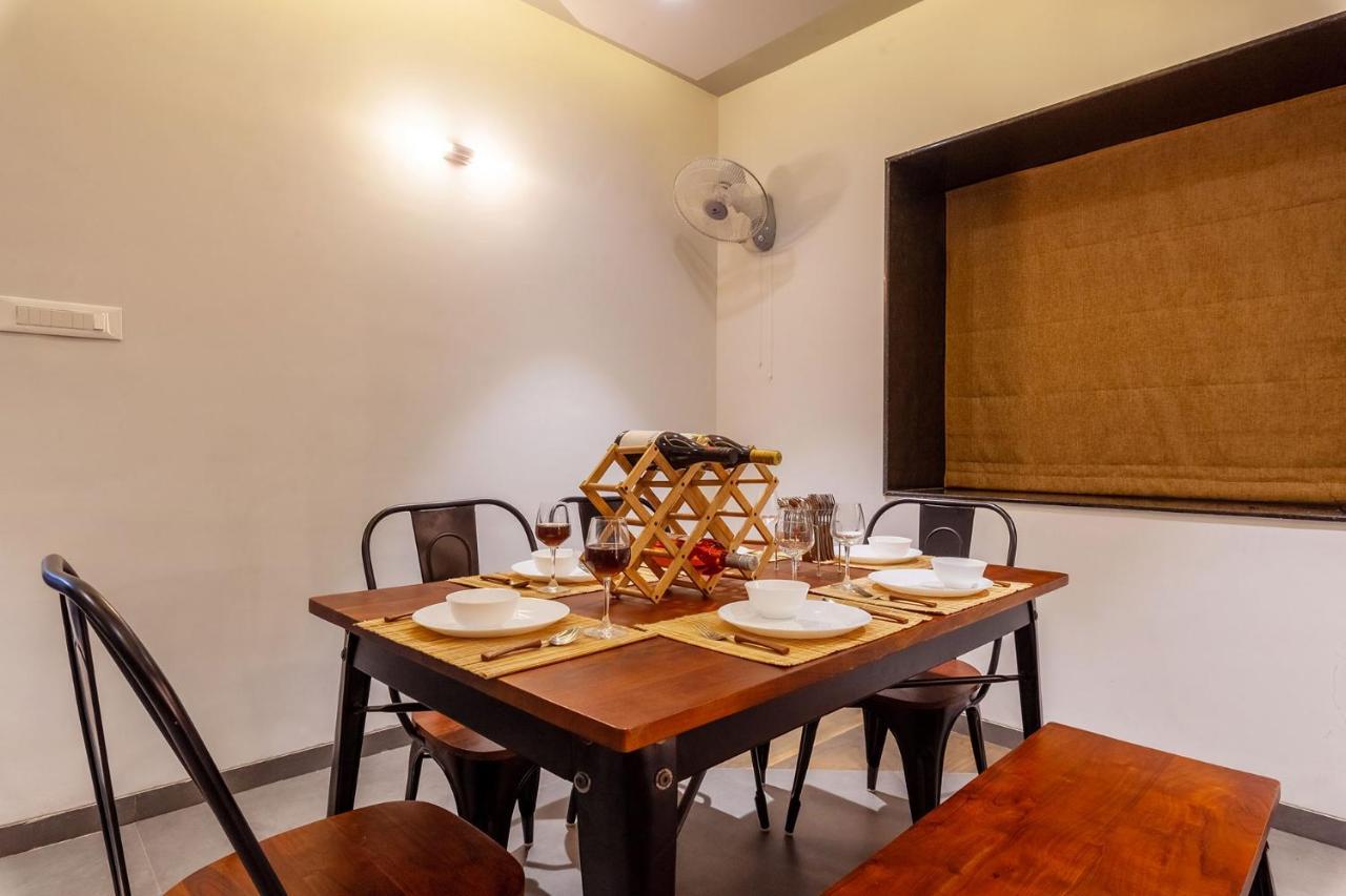 Stayvista's Eva - Lakeside Luxury With Modern Decor, Pool & Expansive Lawn - Near Sula