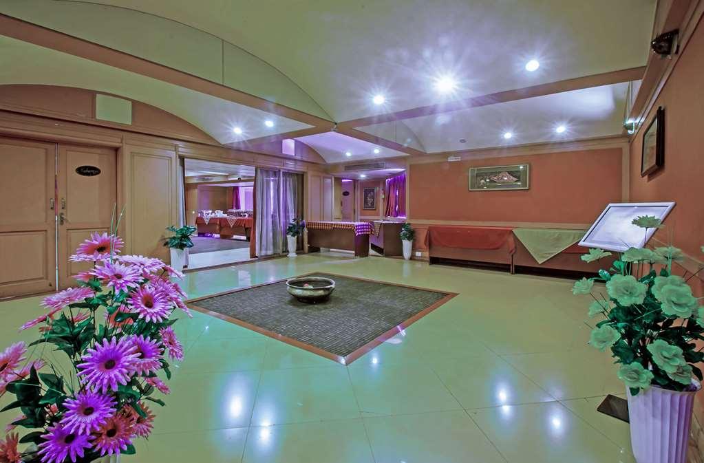 Quality Regency, Resort