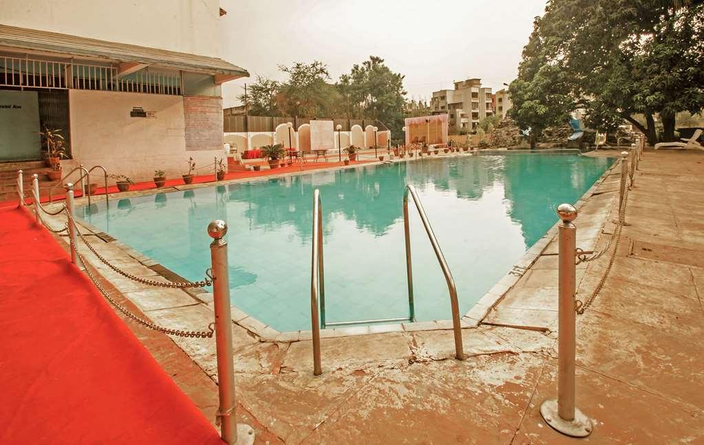 Quality Regency, Resort