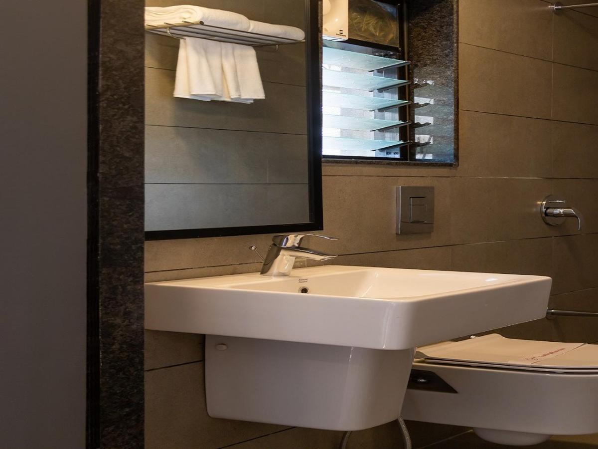 Hotel Triton Hotel 4*