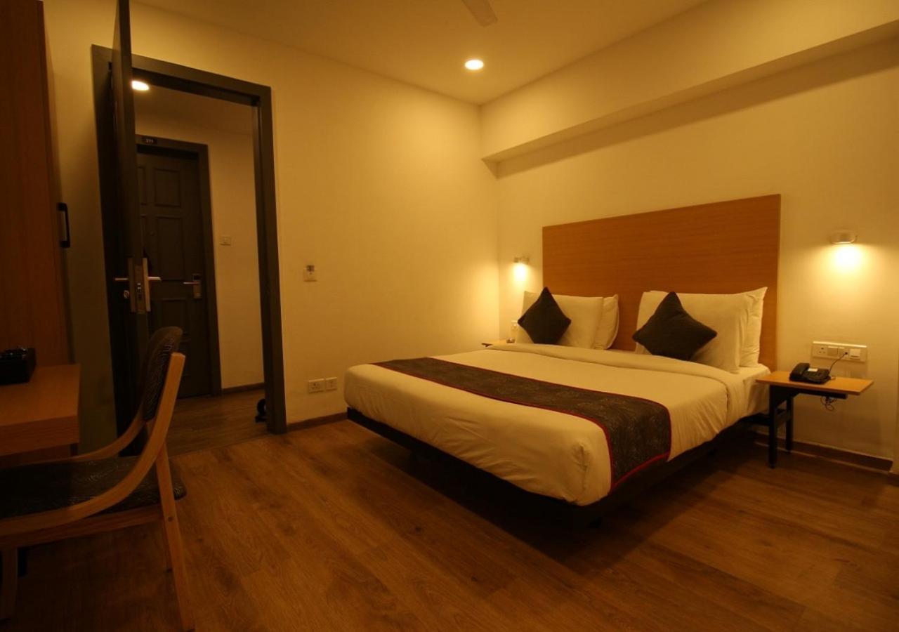 Hotel Triton Hotel 4*