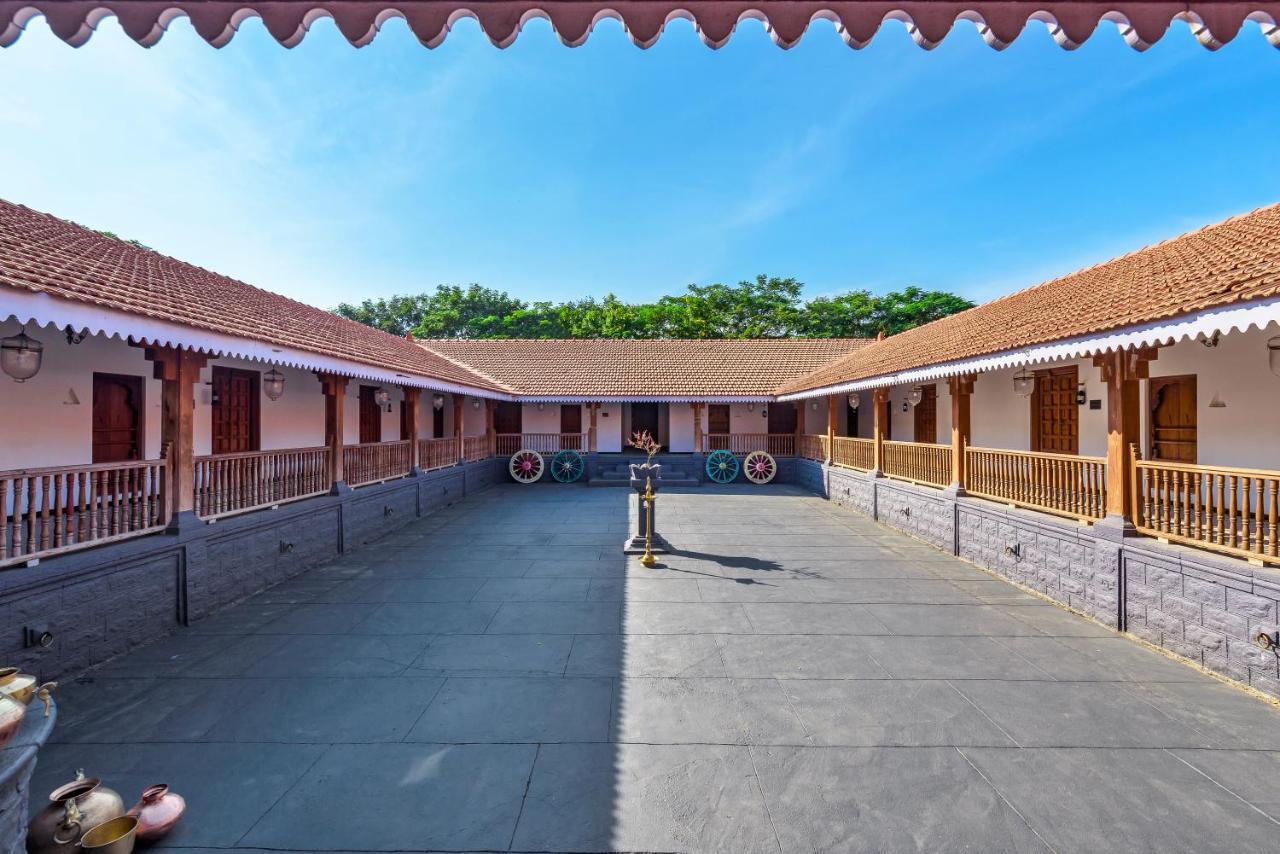 Saffronstays Heritage Waada, Homestay *