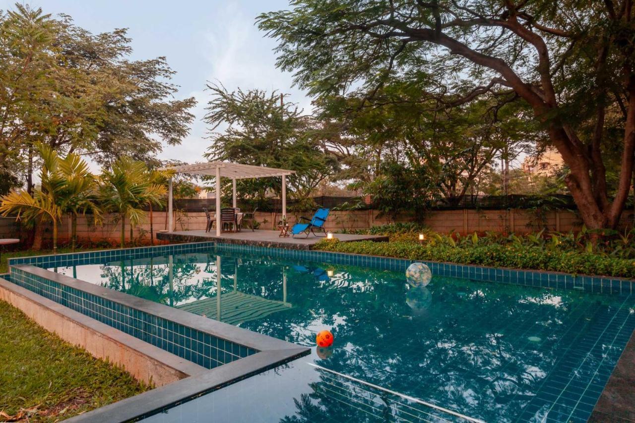 Morning Dew Retreat: Stayvista's Modern Oasis With Pool And Indoor Games Nashik