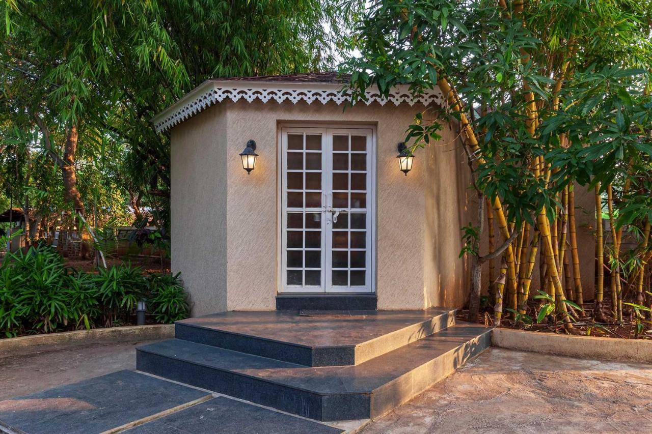 Villa Morning Dew Retreat: Stayvista's Modern Oasis With Pool And Indoor Games *