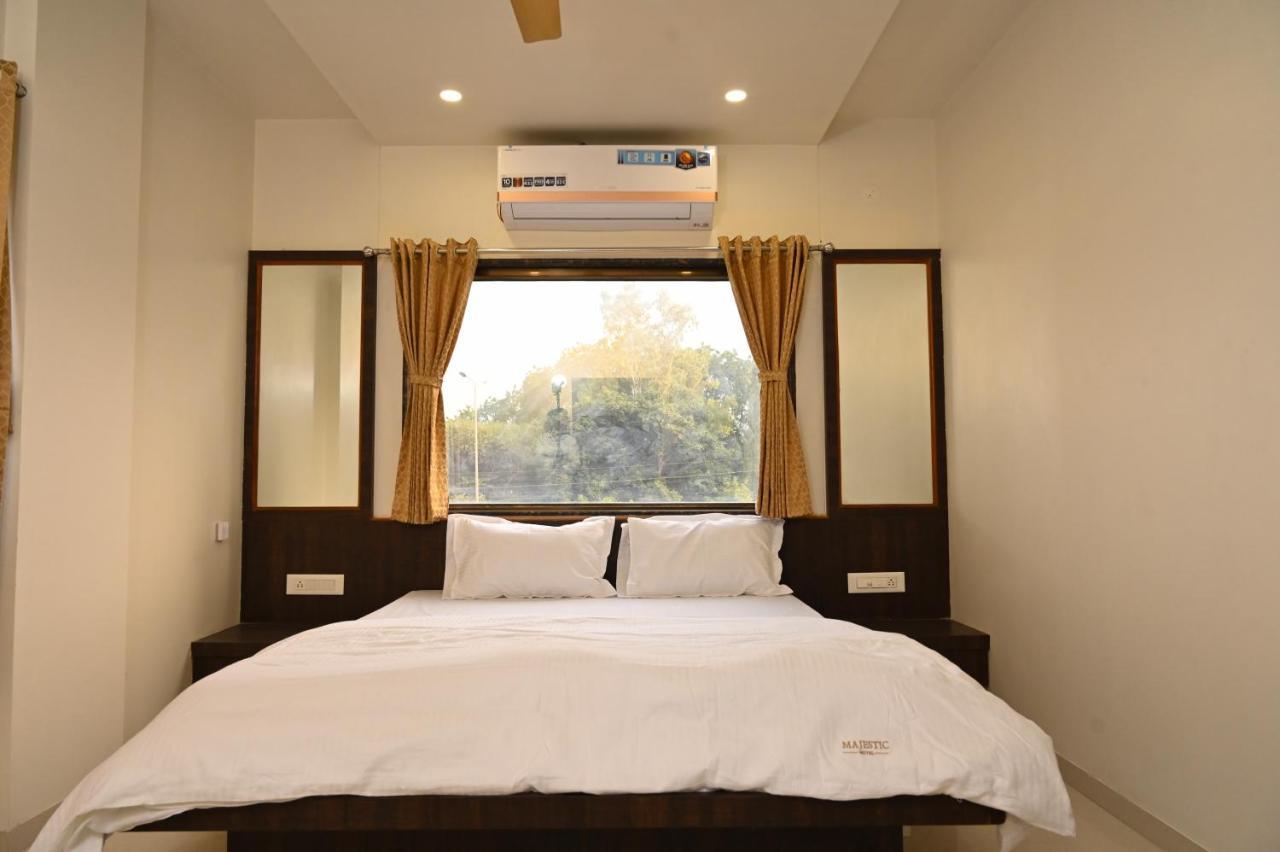 Hotel Majestic Nashik