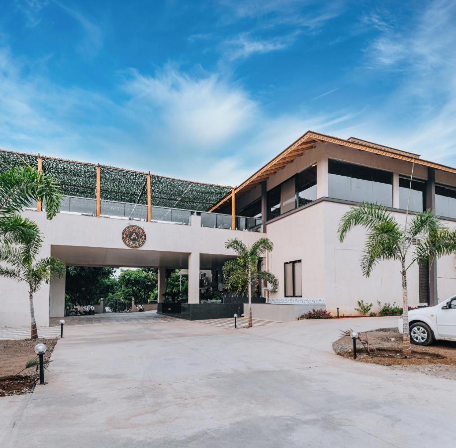 Hotel Amanta 3*