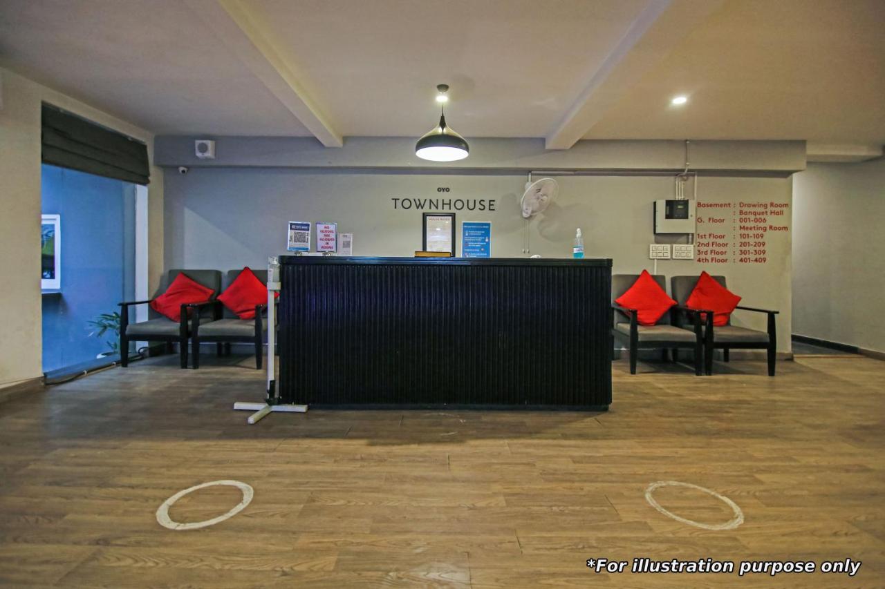 Townhouse Oak Hotel Rama Hotel 4*