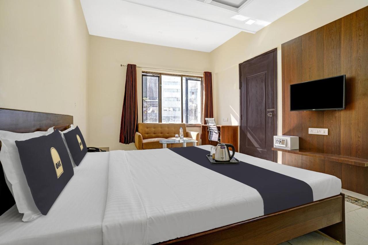 Hotel Townhouse Oak Hotel Rama
