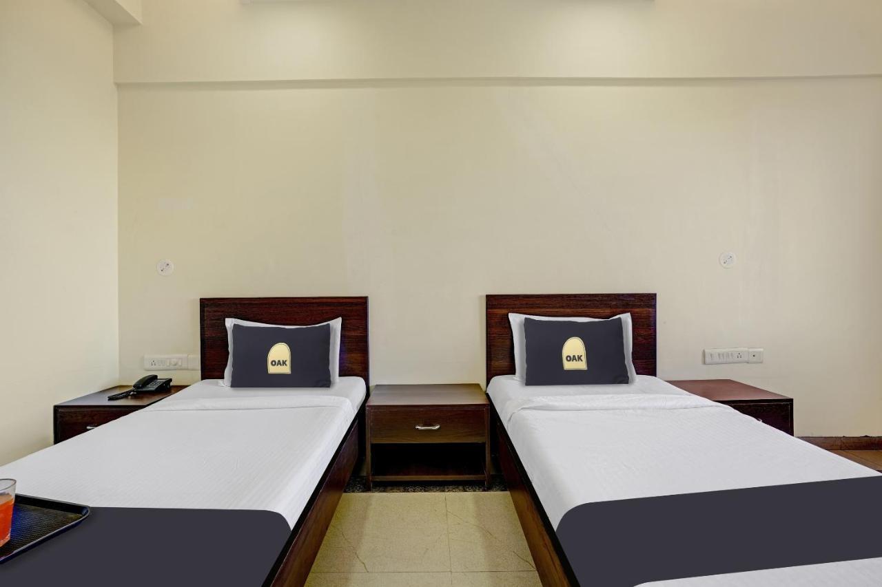 Townhouse Oak Hotel Rama Nashik