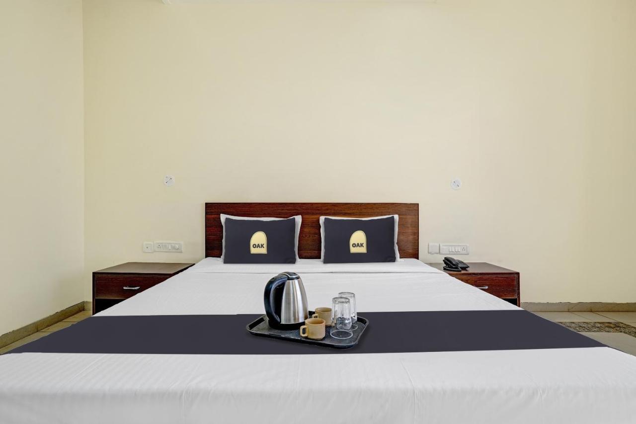 Townhouse Oak Hotel Rama Hotel Nashik