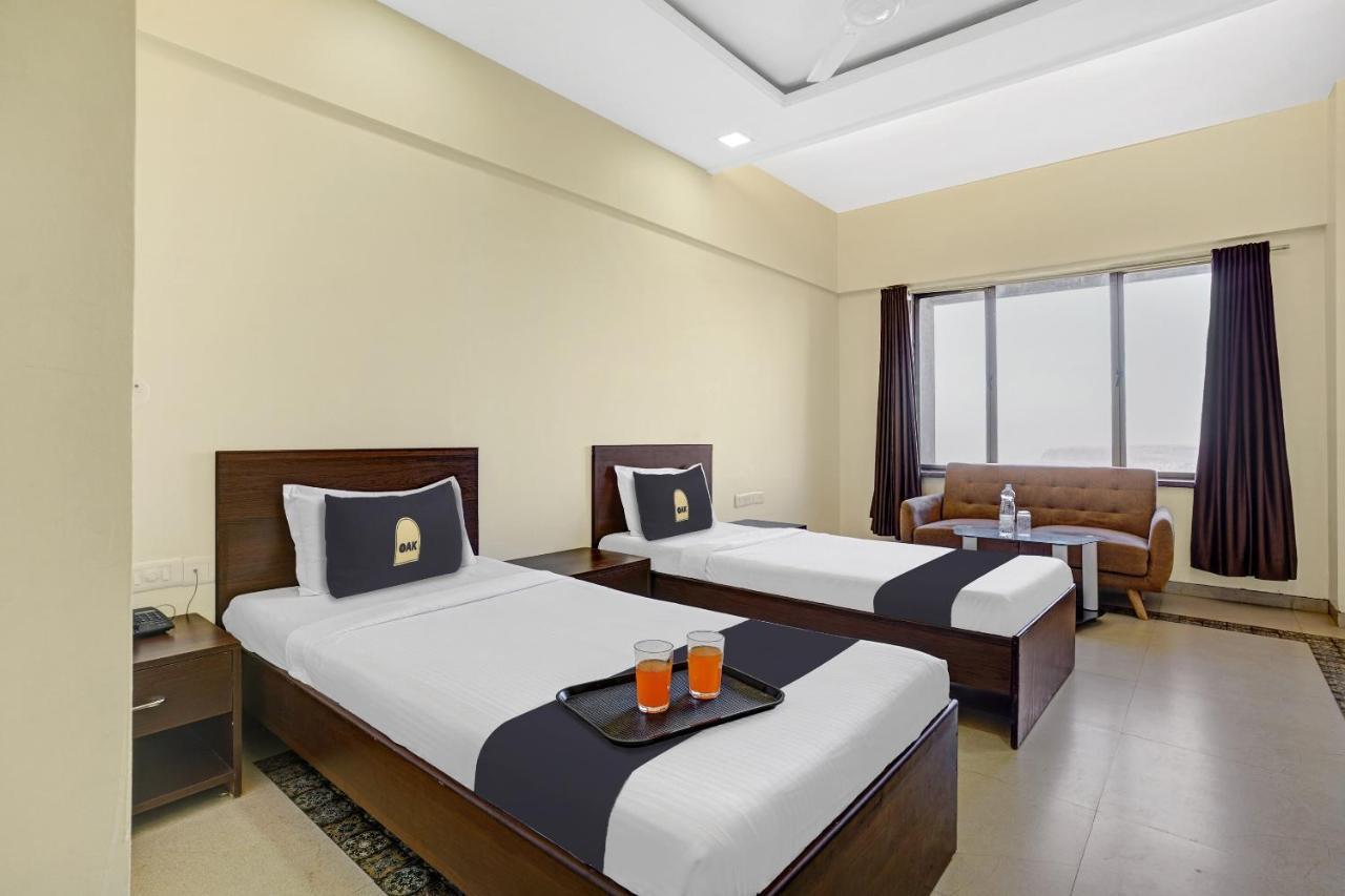 Hotel Townhouse Oak Hotel Rama Nashik