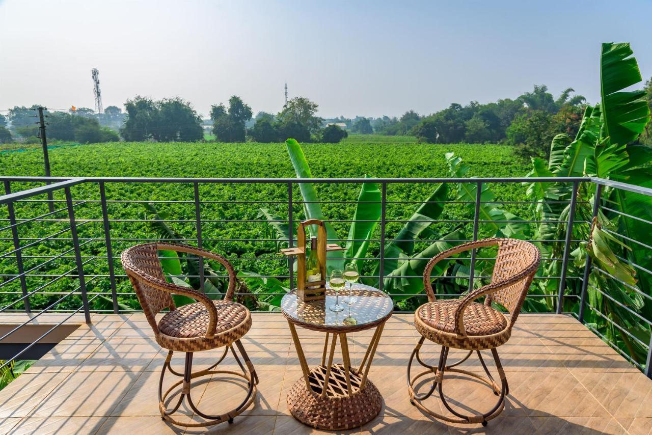 Villa Saffronstays Eden, - Pet-friendly With Pool, Jacuzzi & Grape Farm