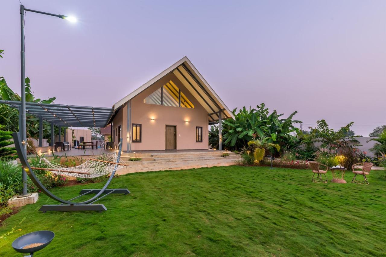 Villa Saffronstays Eden, - Pet-friendly With Pool, Jacuzzi & Grape Farm *