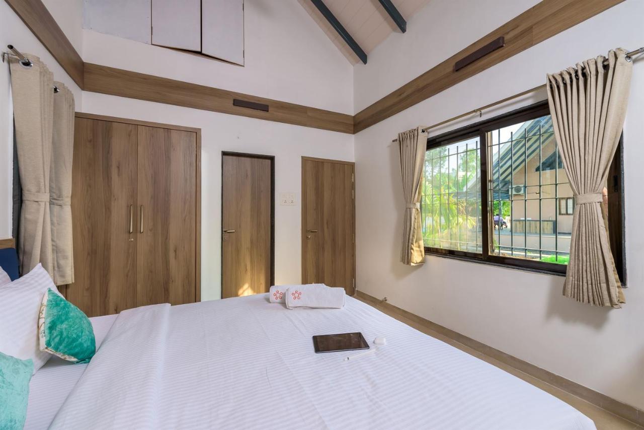 Saffronstays Eden, - Pet-friendly With Pool, Jacuzzi & Grape Farm * Nashik