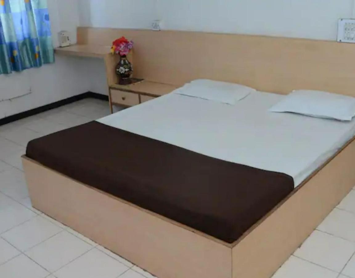 Rahi Hotel 2*