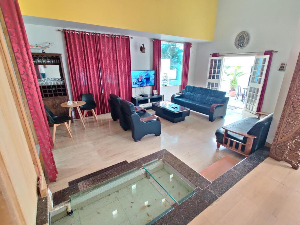 Holiday 4 Bhk - 12 Guests Homestay * Nashik