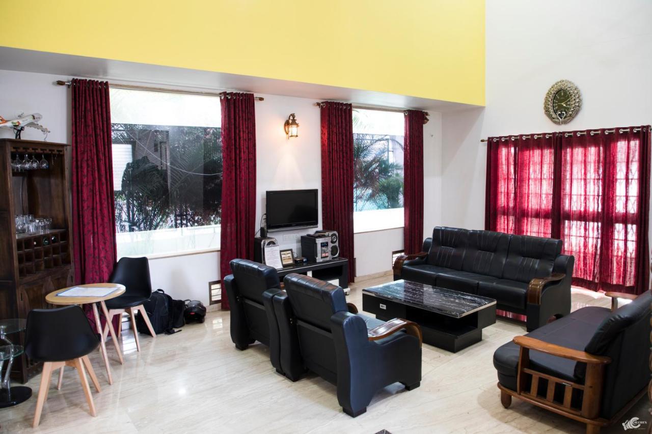 Holiday 4 Bhk - 12 Guests Homestay Villa