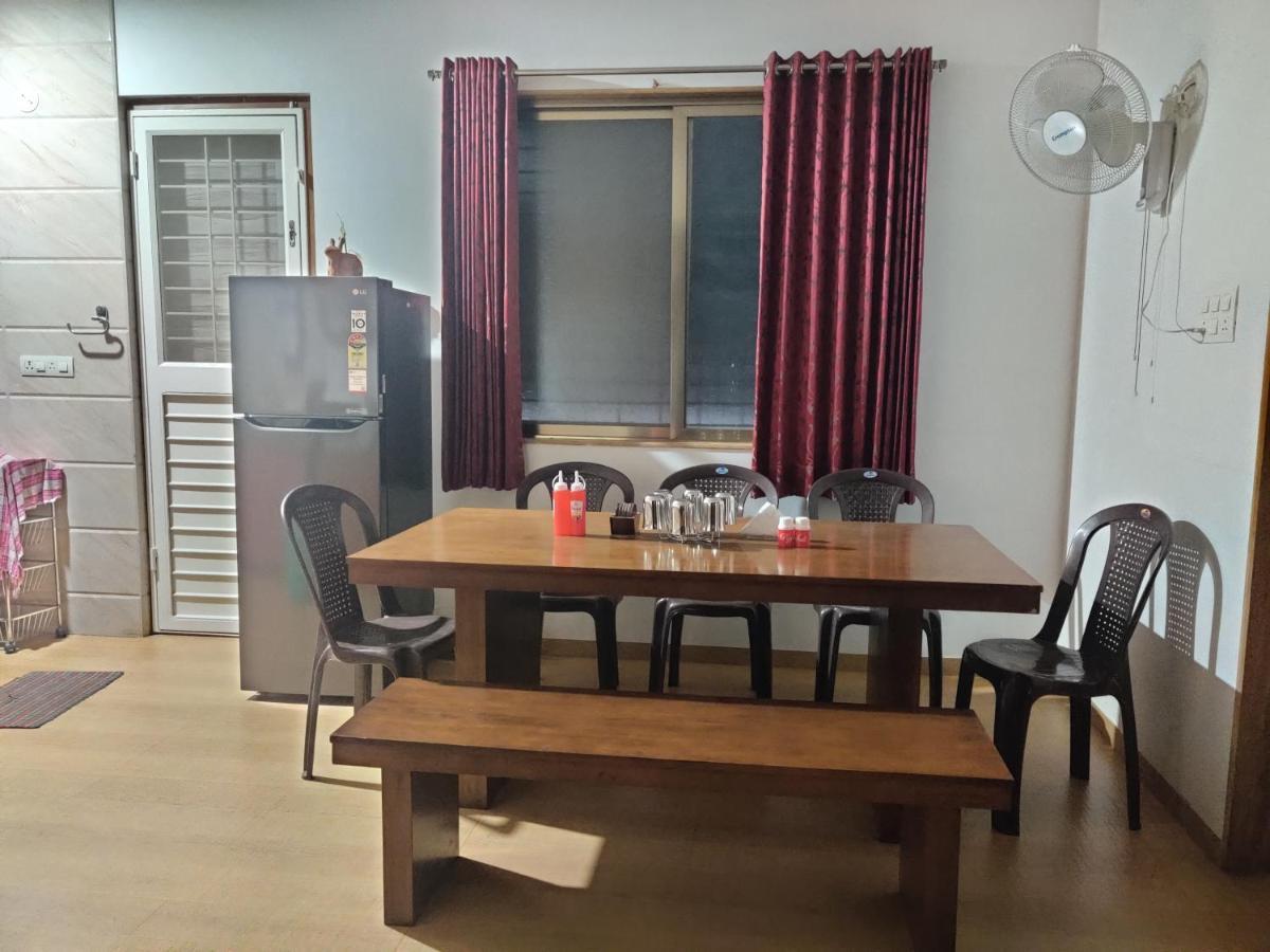 Holiday 4 Bhk - 12 Guests Homestay *