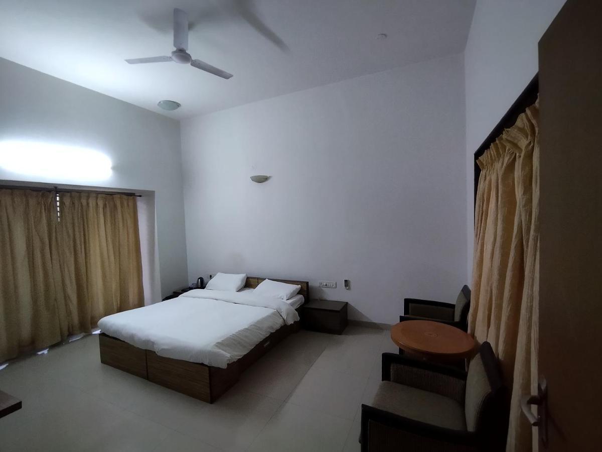Savana 3* Nashik