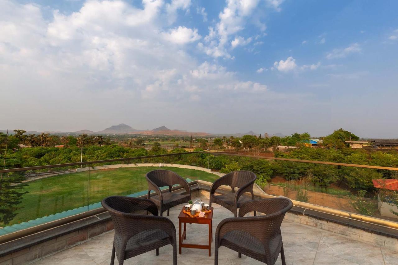 Villa Casa Del By Stayvista - Orchards Oasis With A Pool, Spacious Lawn, Terrace & Indoor Games