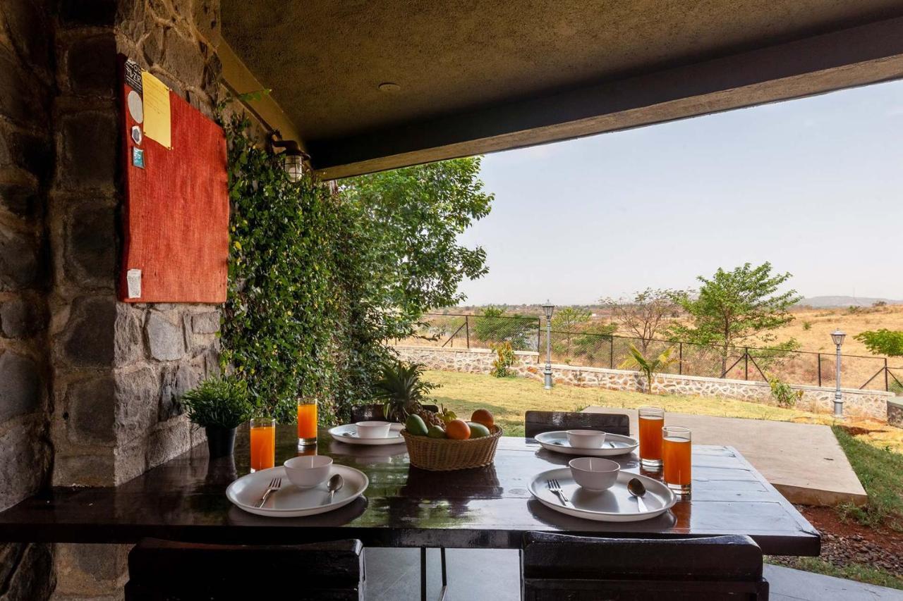 Stone House Bezze By Stayvista With View, Jacuzzi & Lawn - Your Perfect Getaway Nashik