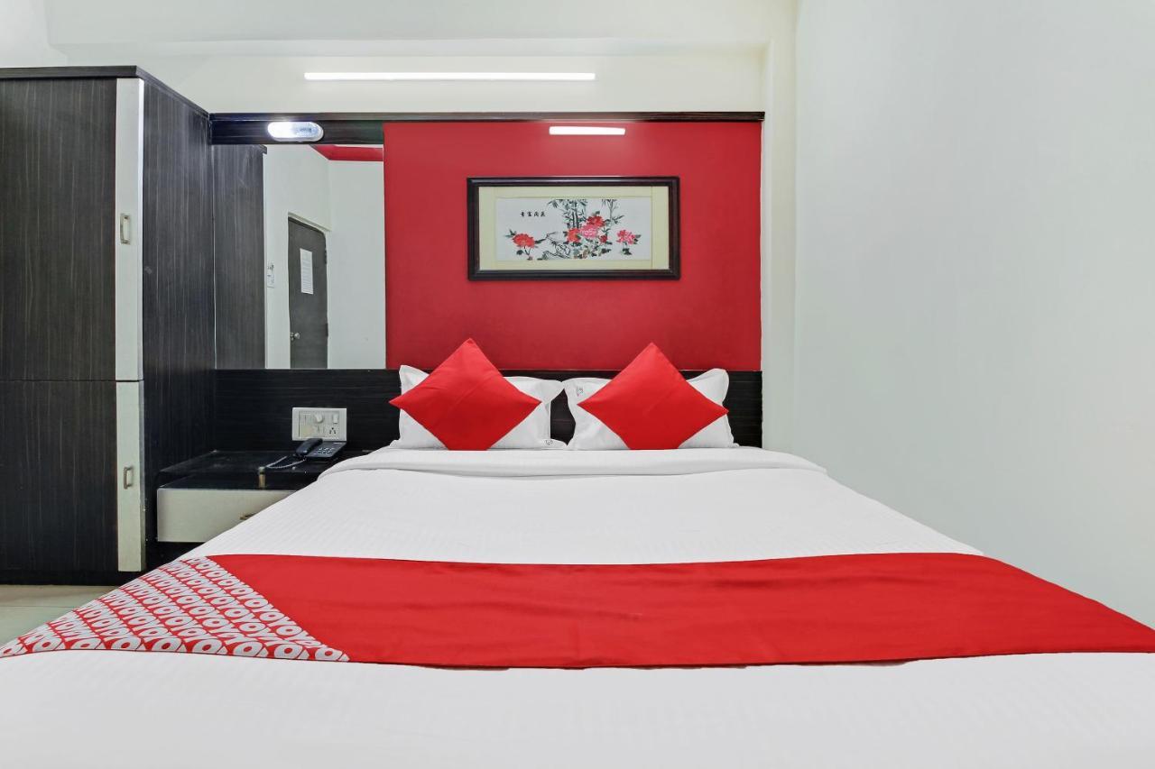 Oyo 48418 Sai Pritam Hotel