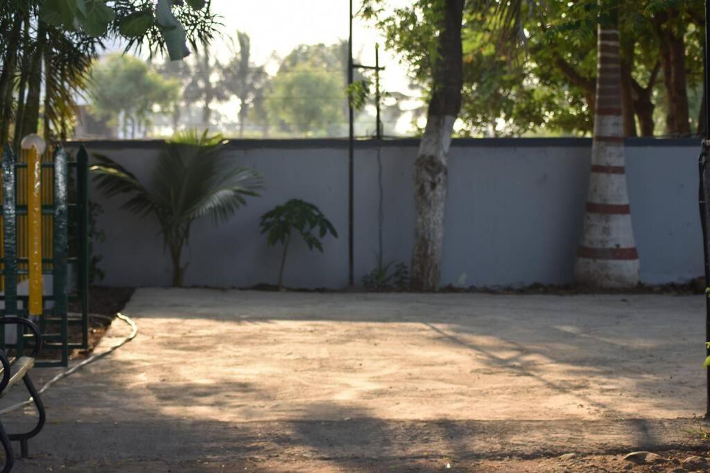 Amrapali At Raghunandan *