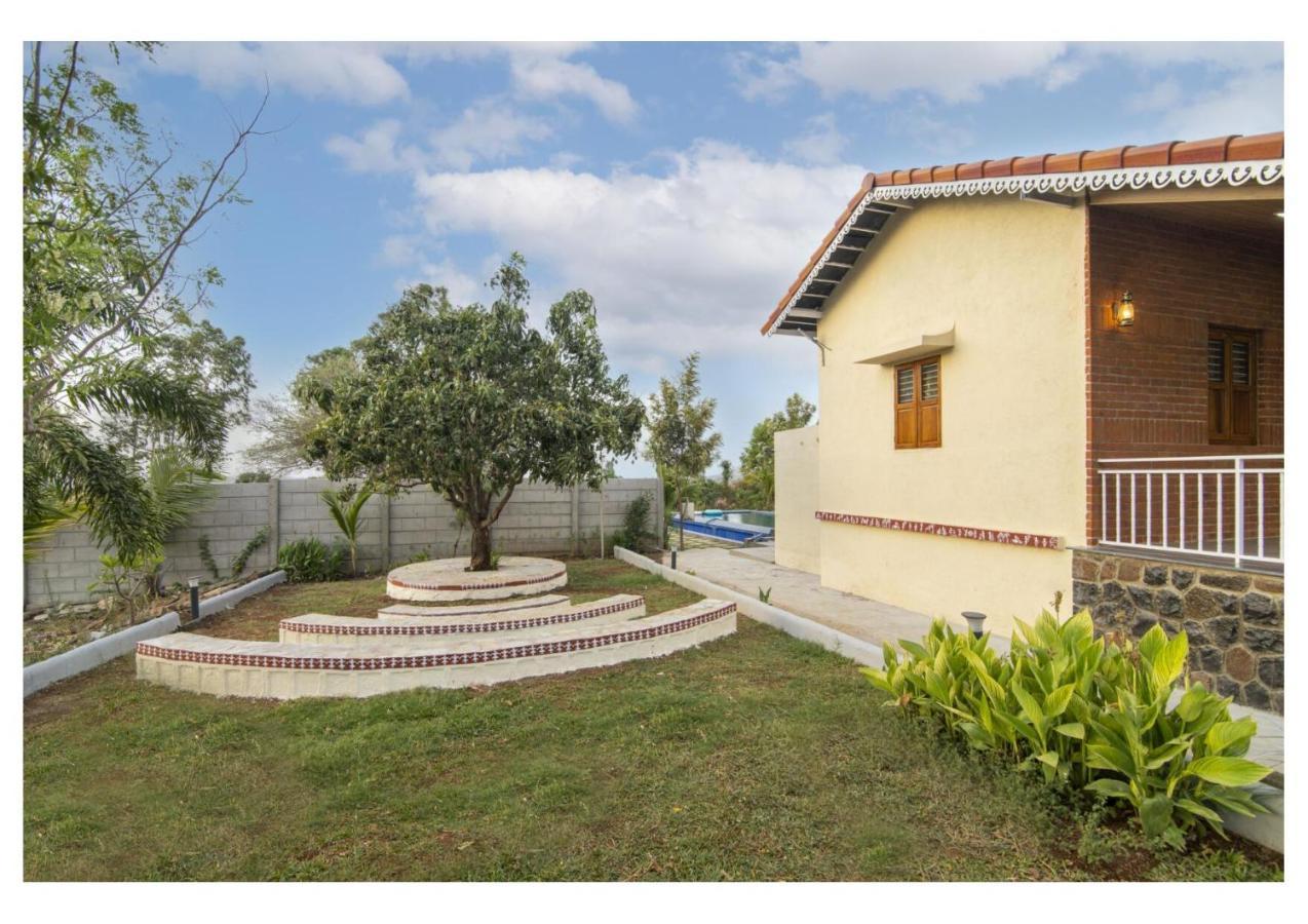 Fox Corner Villa *