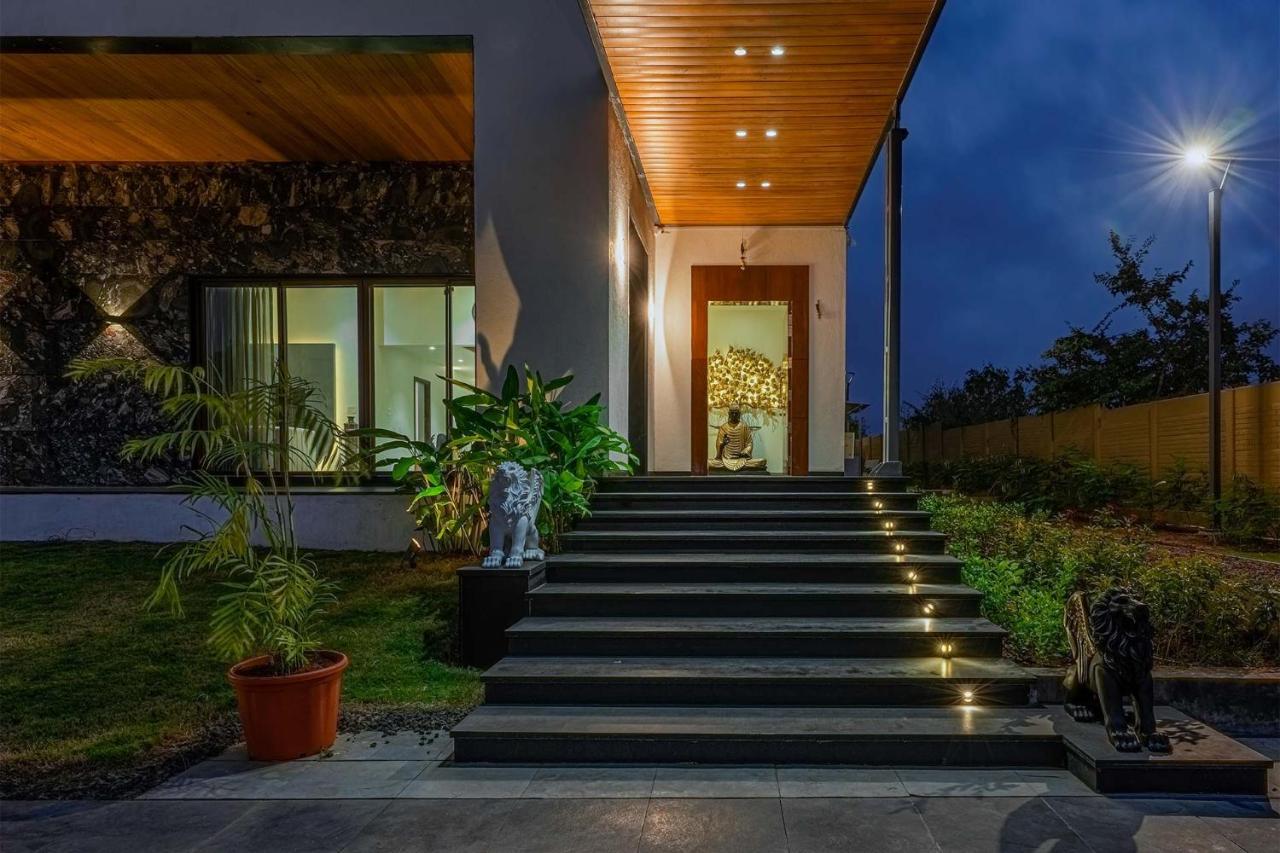 Le Bon Horizon: Hillside Elegance With Pool And Gazebo Near Sula Villa *