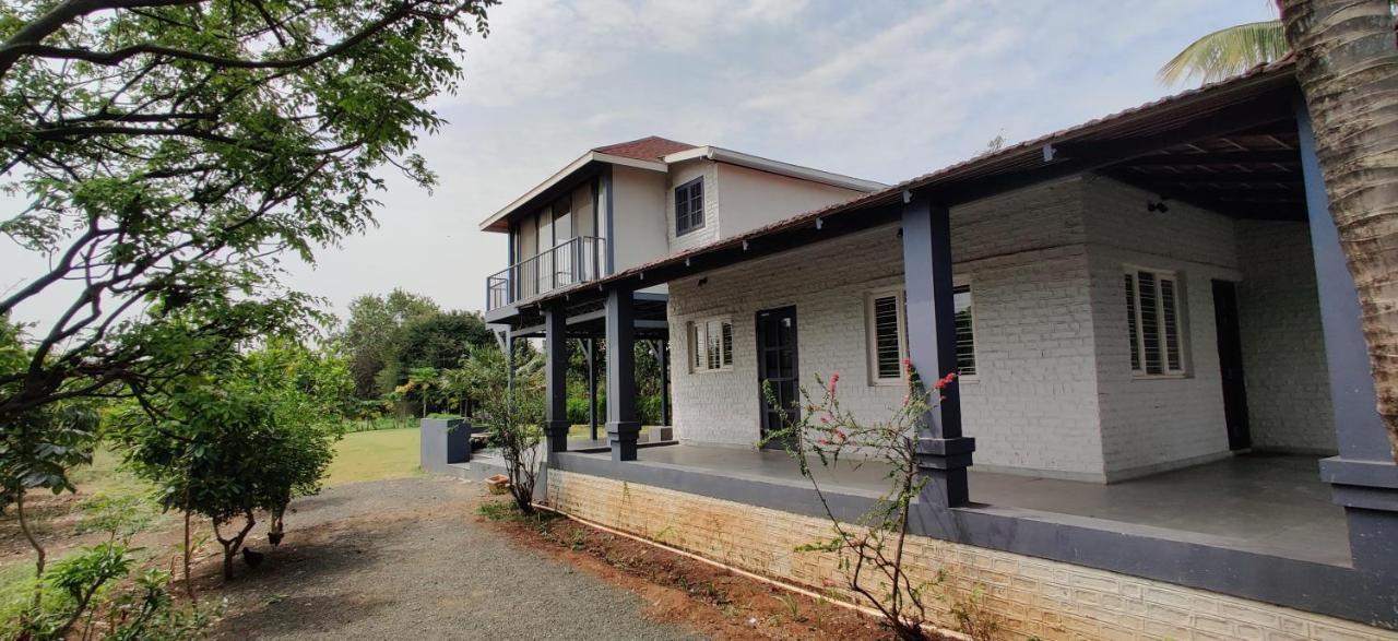 Shakuntala Farms - Rustic Farmstay With Modern Comforts
