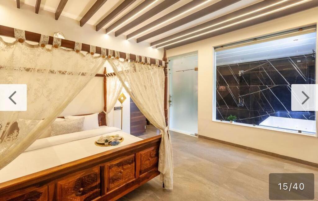 Silver Wood Kardnea 3bhk Villa *