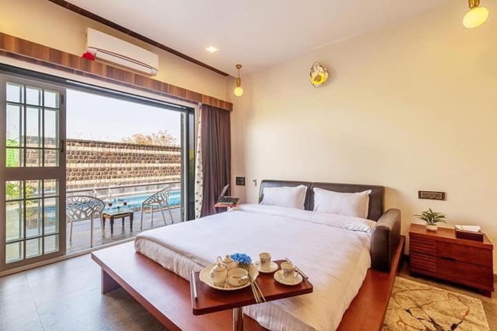 Silver Wood Kardnea 3bhk * Nashik