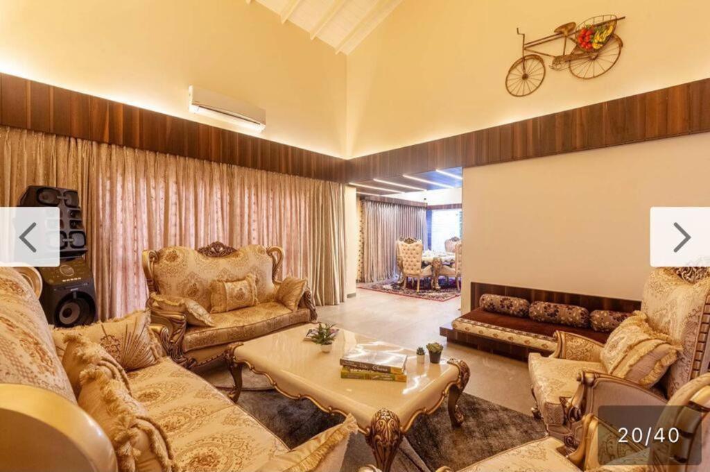 Silver Wood Kardnea 3bhk Villa *