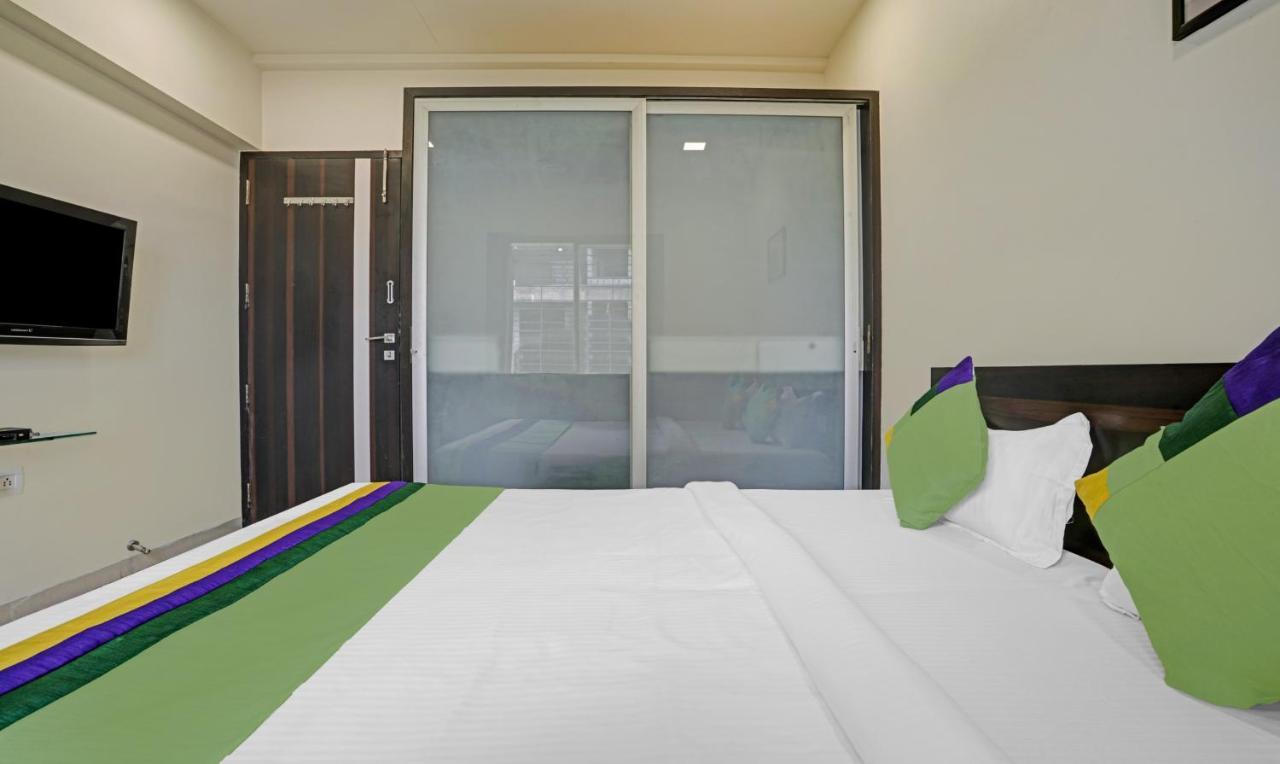 Treebo Excellent Homes, 3*