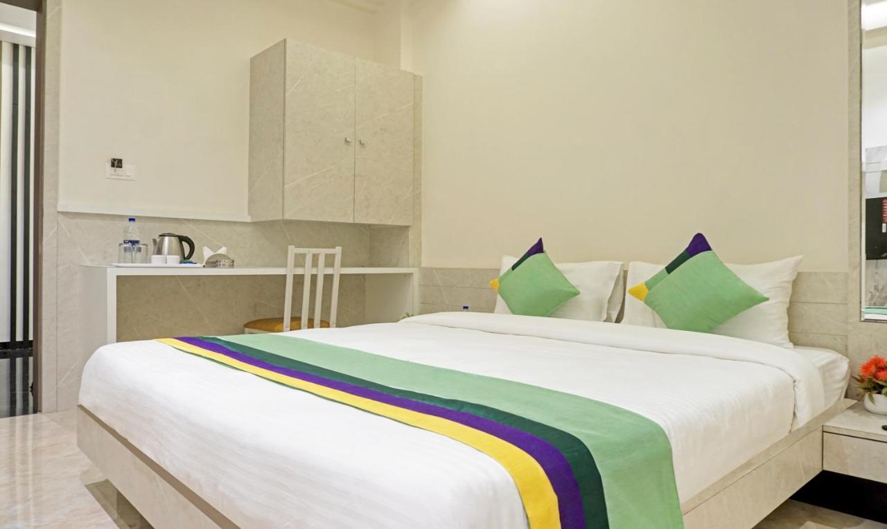 Treebo The Utsav, Hotel 3*