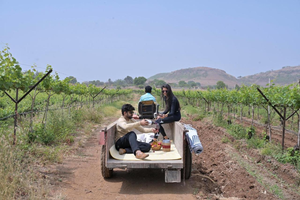 Saffronstays Onellaa, - Infinity Pool Surrounded By A Vineyard Villa Nashik