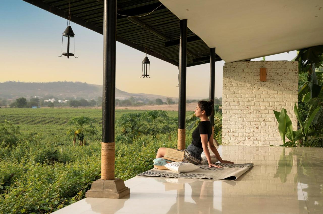 Saffronstays Onellaa, - Infinity Pool Surrounded By A Vineyard *