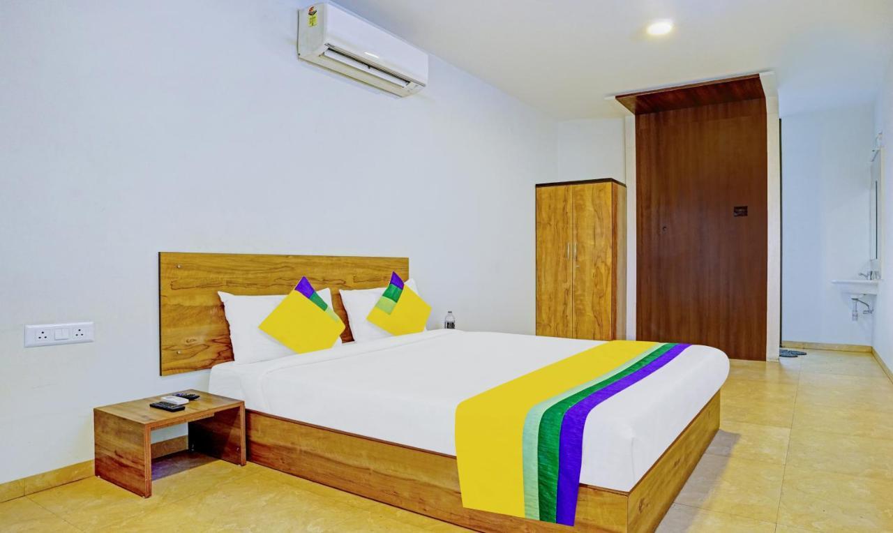 Itsy Oasis Pride 3*