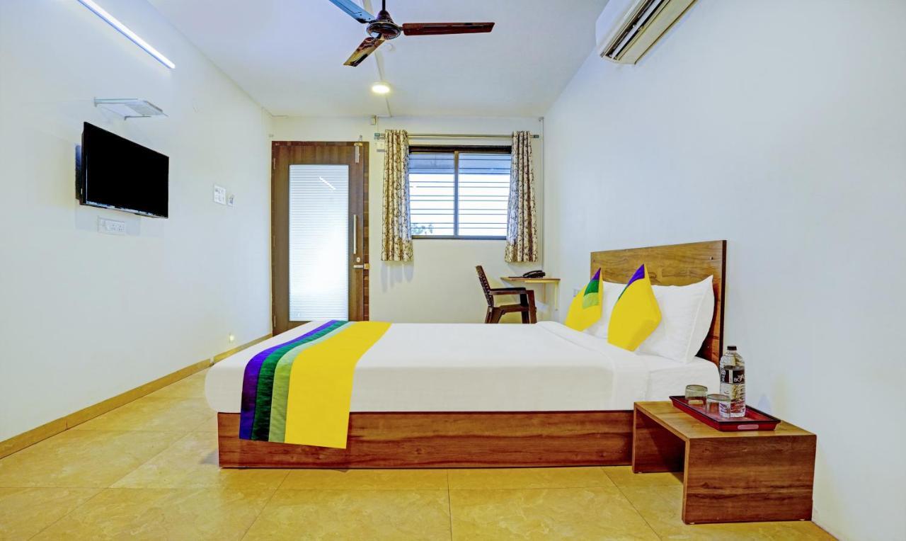 Itsy Oasis Pride 3* Nashik