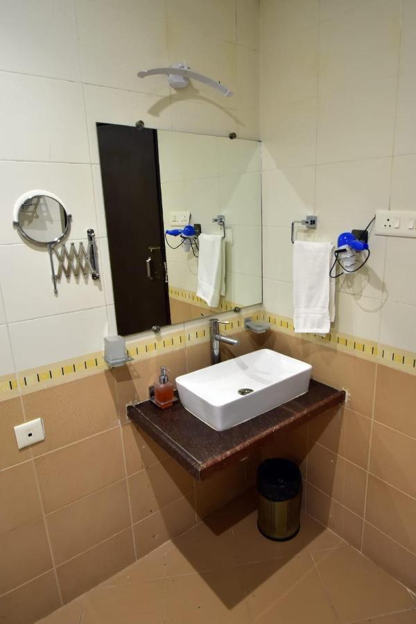 Caves County Hotel Nashik