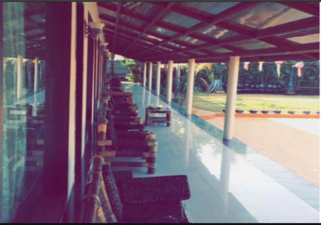Resort Anand - A Luxury Private Pool In *