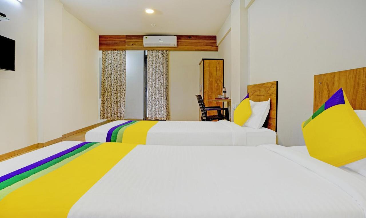 Hotel Itsy Oasis Pride 3*
