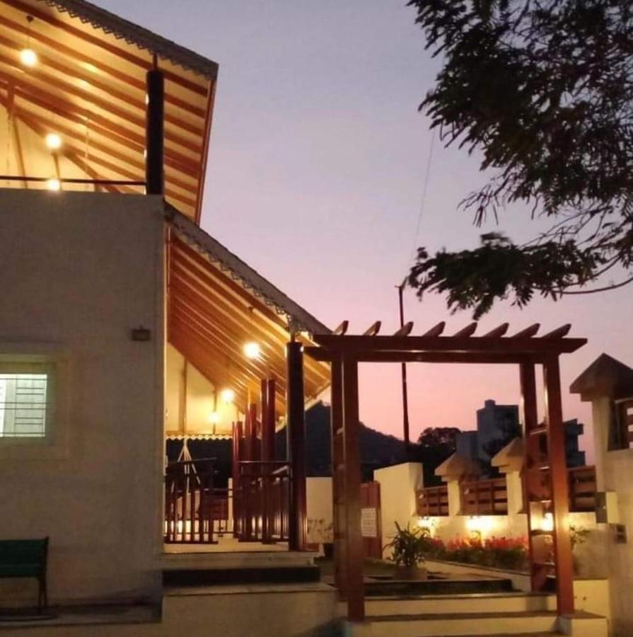 Farm stay Marathe's Ranwara *