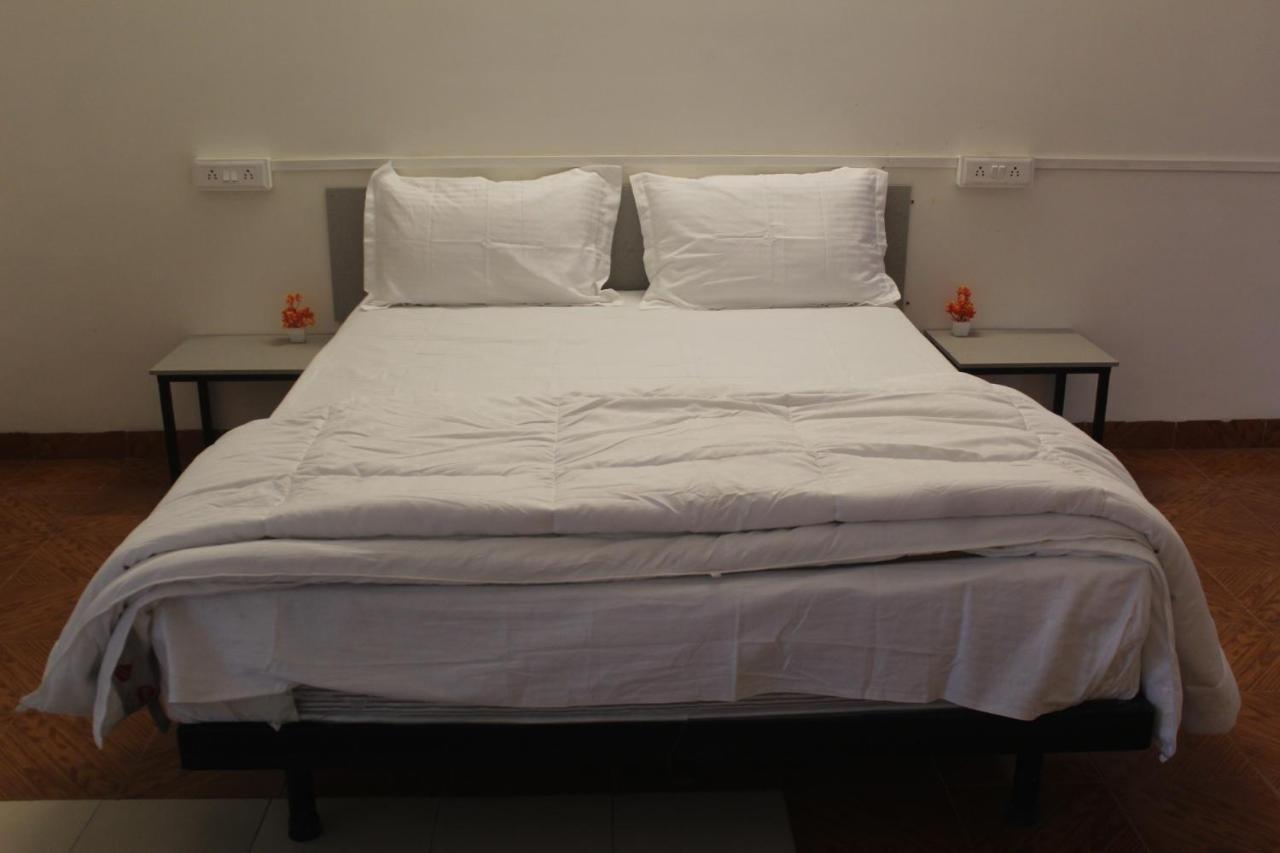Relax-inn Hotel Nashik