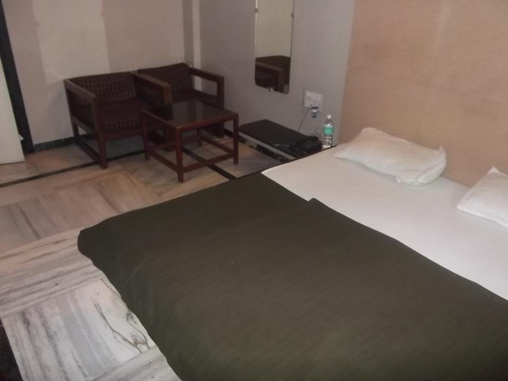 Radhika Hotel