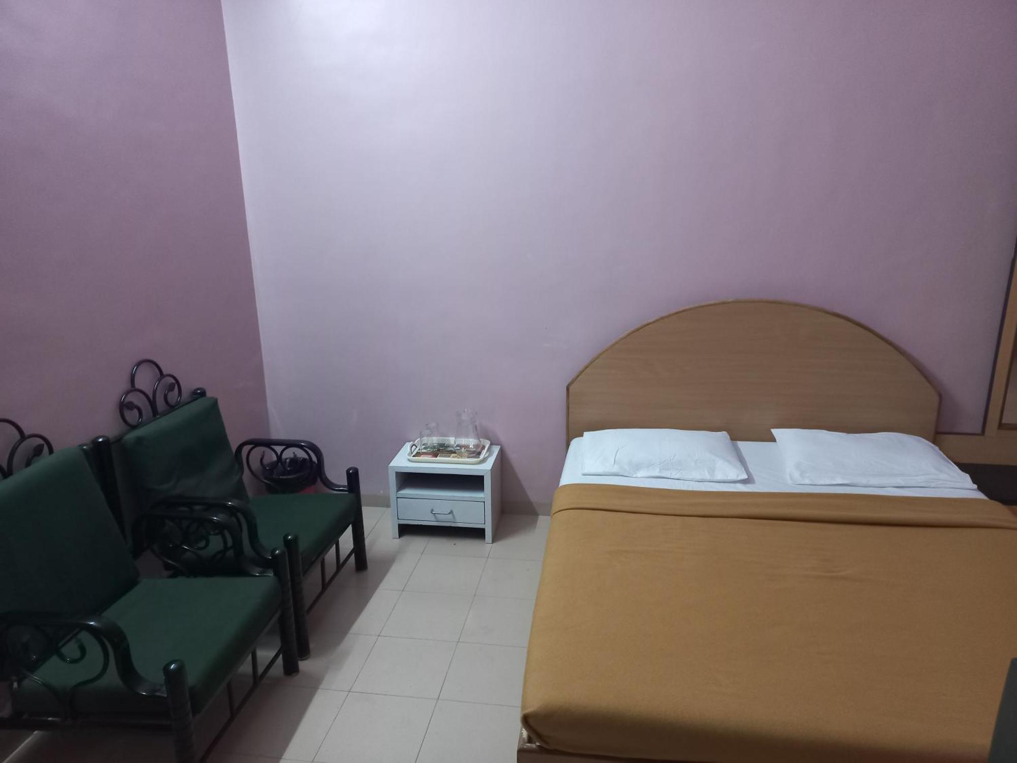 Hotel Yatrik *